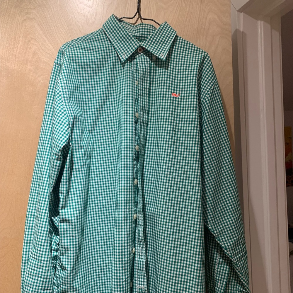 Youth large (16) vineyard vines shirt